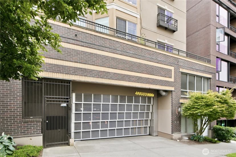 Property photo for 1125 E Olive Street #c, Seattle photo 17