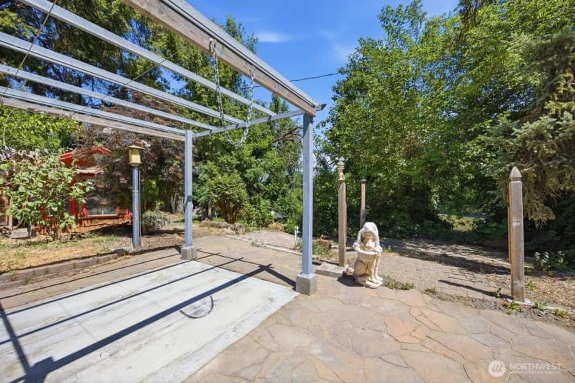 Property photo for 76704 N Yakima River Road, West Richland photo 6