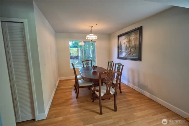 Property photo for 22023 Se 266th Place, Maple Valley photo 5