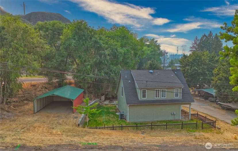 Property photo for 400 Partello Park, Grand Coulee photo 35