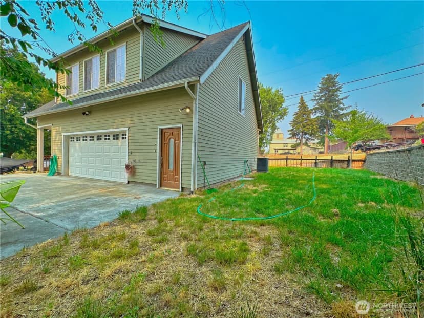 Property photo for 400 Partello Park, Grand Coulee photo 29