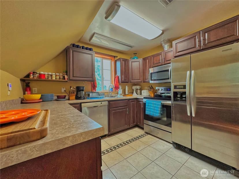 Property photo for 400 Partello Park, Grand Coulee photo 11