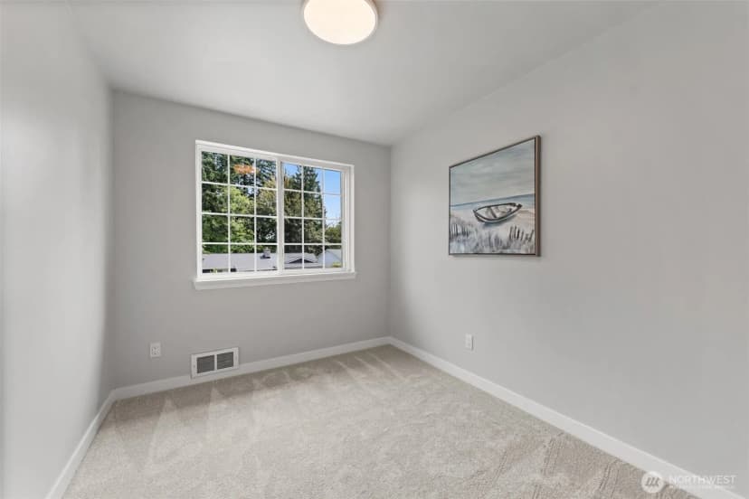 Property photo for 22208 Meridian Avenue S, Bothell photo 14