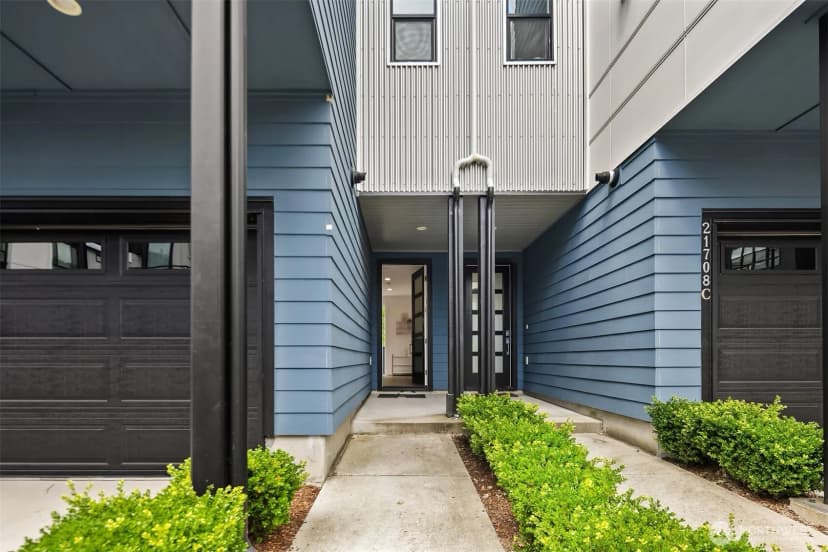 Property photo for 21708 24th Avenue Se #b, Bothell photo 30