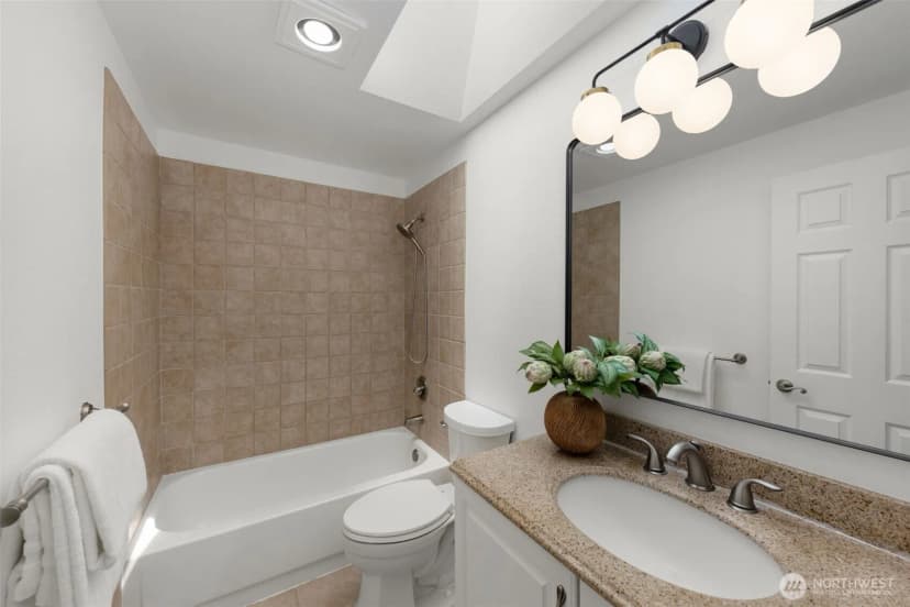 Property photo for 23973 Se 42nd Place, Sammamish photo 22