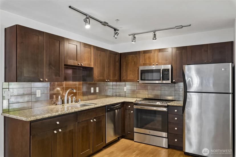 Property photo for 1620 Belmont Ave #125, Seattle photo 9
