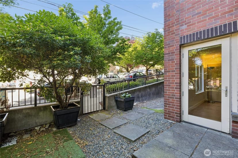 Property photo for 1620 Belmont Ave #125, Seattle photo 18