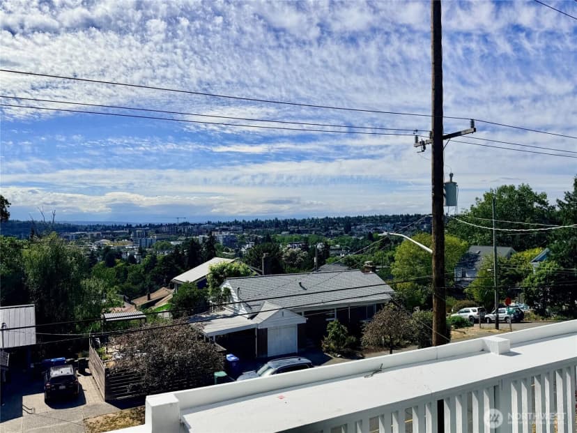 Property photo for 5006 3rd Avenue Nw, Seattle photo 31