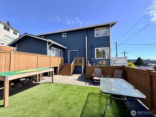 Property photo for 5006 3rd Avenue Nw, Seattle photo 3
