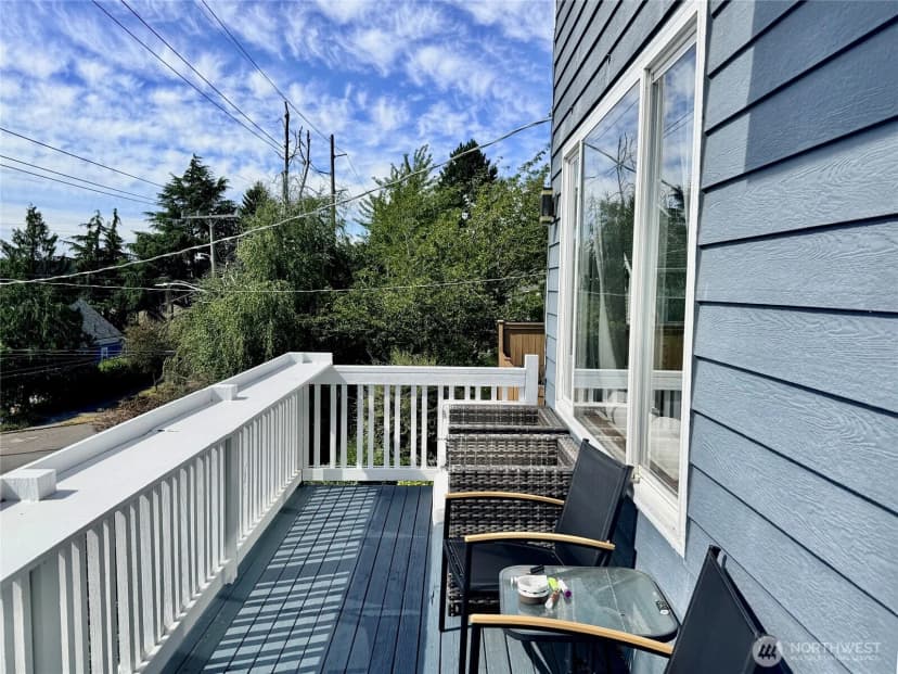 Property photo for 5006 3rd Avenue Nw, Seattle photo 28