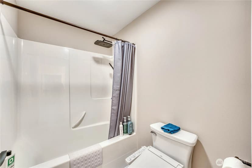 Property photo for 8926 Se Jackie Lane, Port Orchard photo 31