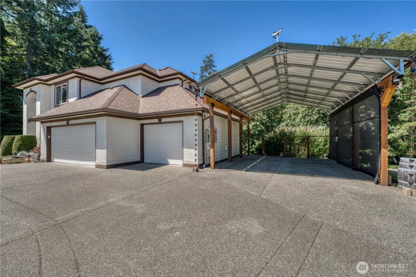 Property photo for 8926 Se Jackie Lane, Port Orchard photo 4