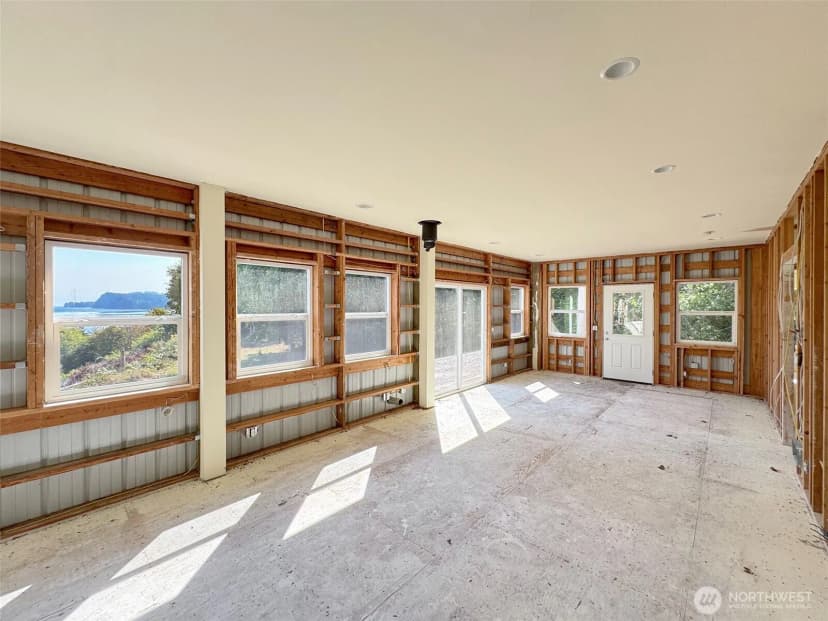 Property photo for 888 Farrington Road, Port Angeles photo 31