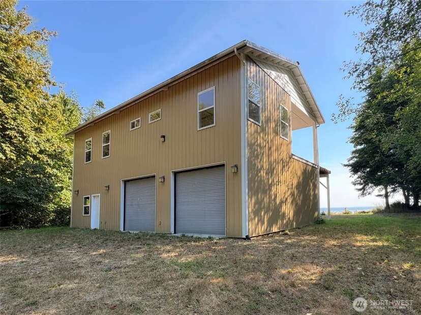 Property photo for 888 Farrington Road, Port Angeles photo 28