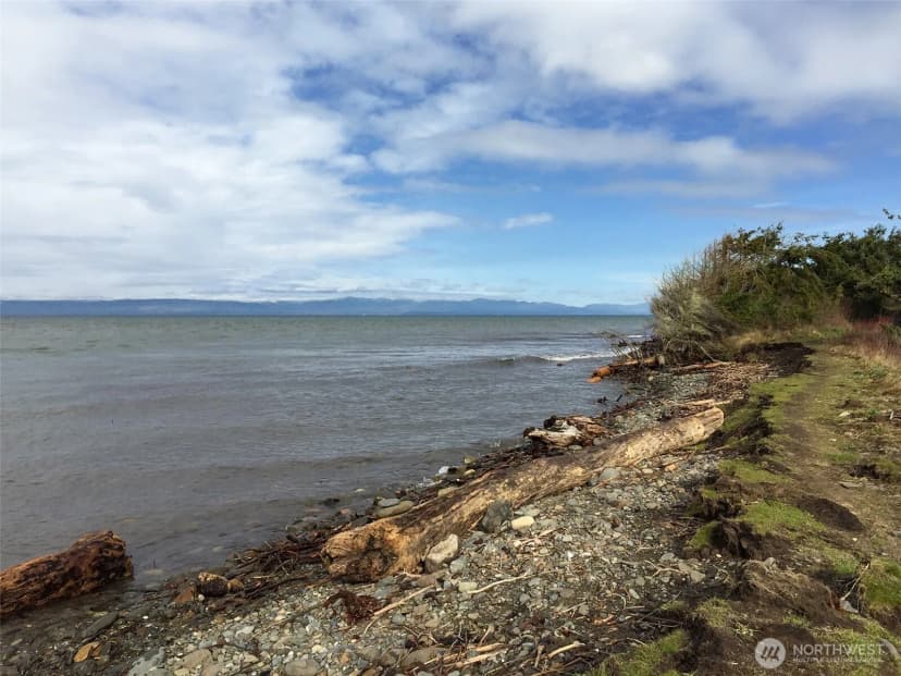 Property photo for 888 Farrington Road, Port Angeles photo 15