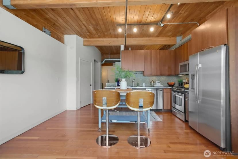 Property photo for 1408 12th Avenue #310, Seattle photo 12