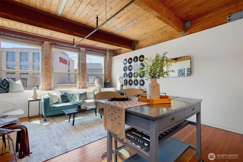 Property photo for 1408 12th Avenue #310, Seattle photo 9