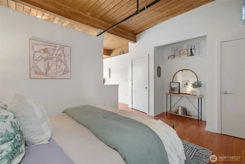 Property photo for 1408 12th Avenue #310, Seattle photo 16