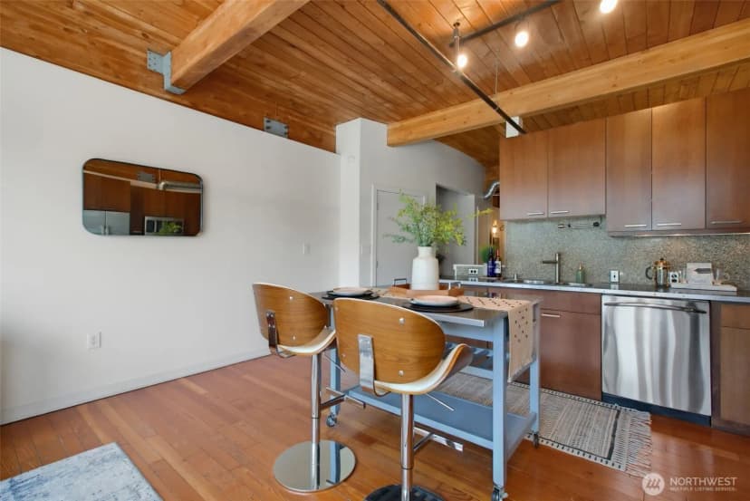 Property photo for 1408 12th Avenue #310, Seattle photo 11