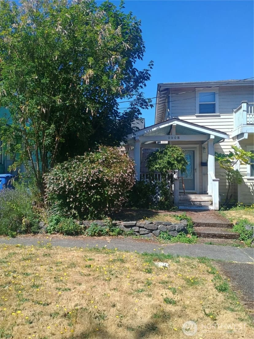 Property photo for 2908 N Lawrence Street, Tacoma photo 3