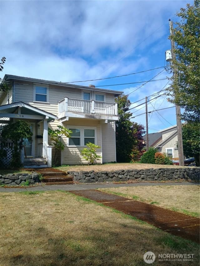 Property photo for 2908 N Lawrence Street, Tacoma photo 2