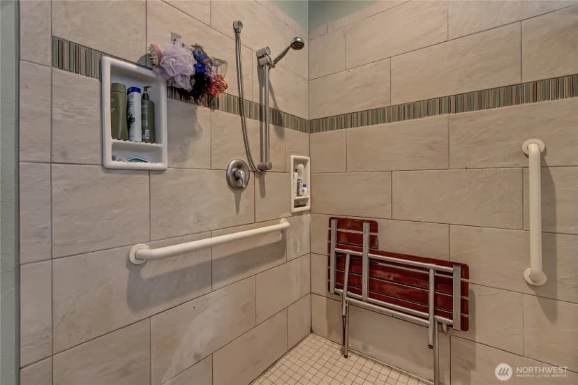 Property photo for 15334 104th Avenue Se, Yelm photo 16