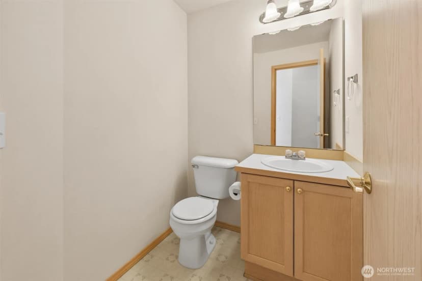 Property photo for 20532 121st Way Se, Kent photo 15
