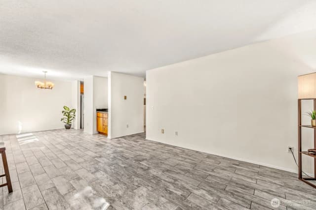 Property photo for 5912 California Avenue Sw #102, Seattle photo 4