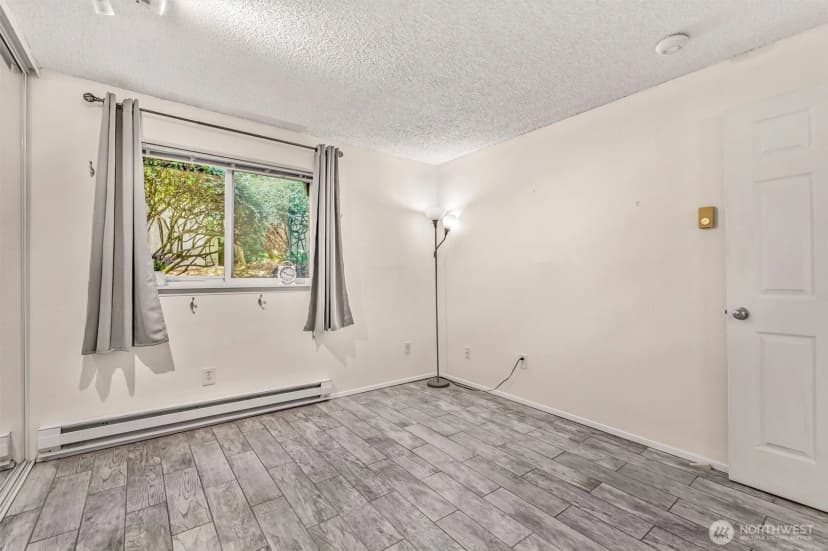 Property photo for 5912 California Avenue Sw #102, Seattle photo 10