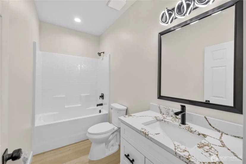Property photo for 309 Olivia Street, Sunnyside photo 21