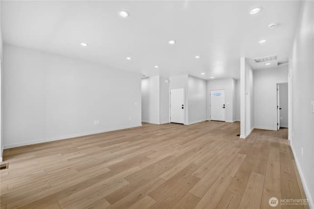 Property photo for 309 Olivia Street, Sunnyside photo 5