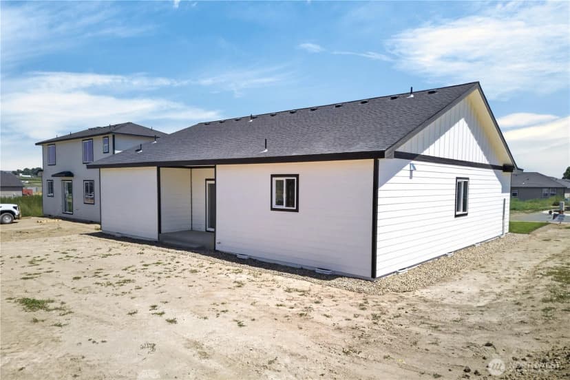 Property photo for 309 Olivia Street, Sunnyside photo 24