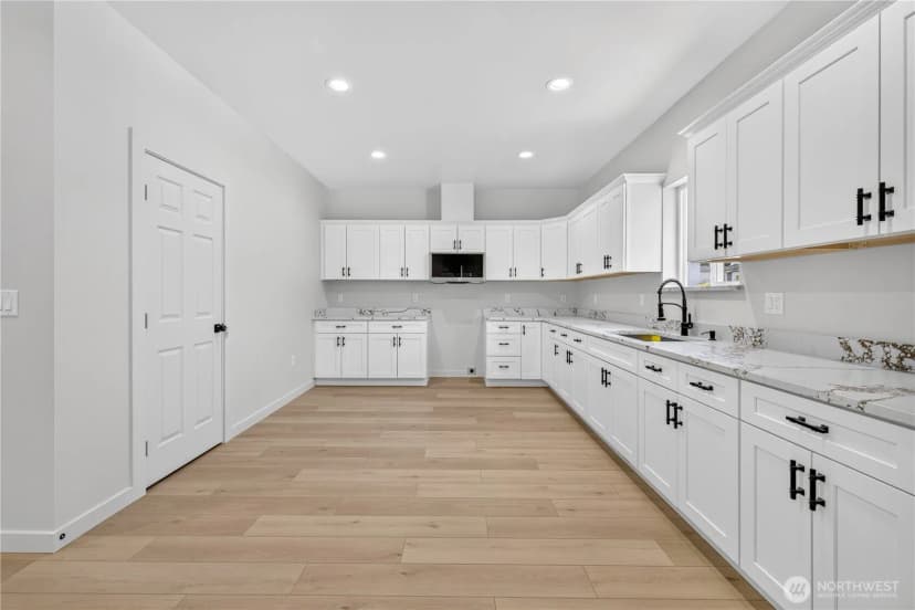 Property photo for 309 Olivia Street, Sunnyside photo 6