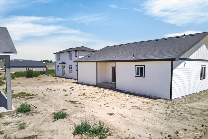 Property photo for 309 Olivia Street, Sunnyside photo 26