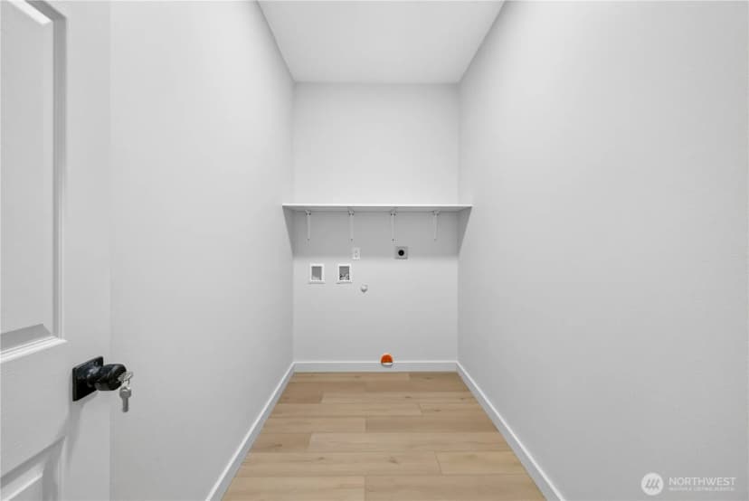 Property photo for 309 Olivia Street, Sunnyside photo 14