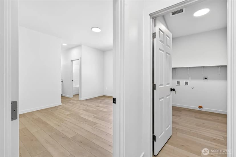 Property photo for 309 Olivia Street, Sunnyside photo 13