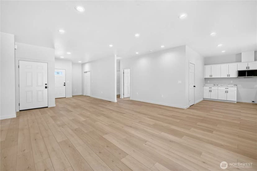 Property photo for 309 Olivia Street, Sunnyside photo 4