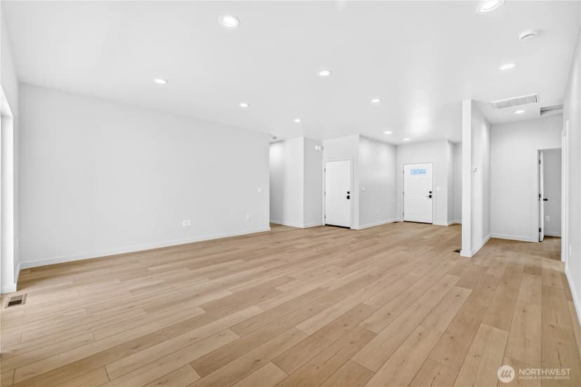 Property photo for 309 Olivia Street, Sunnyside photo 12