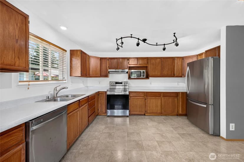 Property photo for 233 Cascade Street, Buckley photo 9