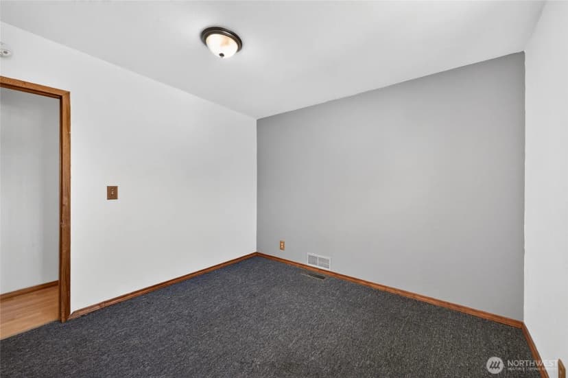 Property photo for 233 Cascade Street, Buckley photo 15