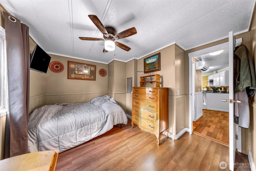 Property photo for 46649 Baker Loop Road, Concrete photo 21