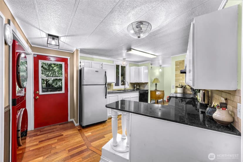 Property photo for 46649 Baker Loop Road, Concrete photo 16