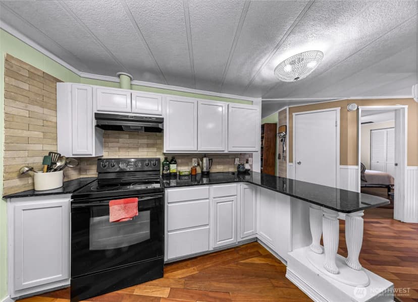 Property photo for 46649 Baker Loop Road, Concrete photo 13