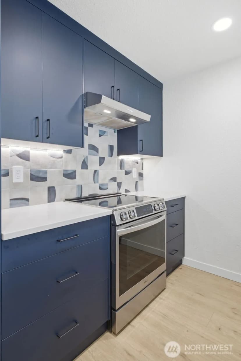 Property photo for 8800 20th Avenue Ne #b202, Seattle photo 18