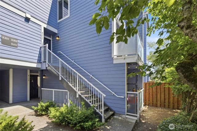 Property photo for 8800 20th Avenue Ne #b202, Seattle photo 3