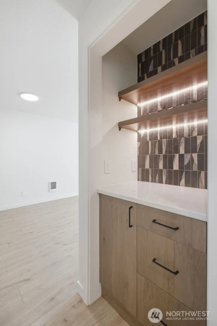 Property photo for 8800 20th Avenue Ne #b202, Seattle photo 20