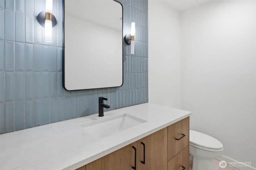 Property photo for 8800 20th Avenue Ne #b202, Seattle photo 21