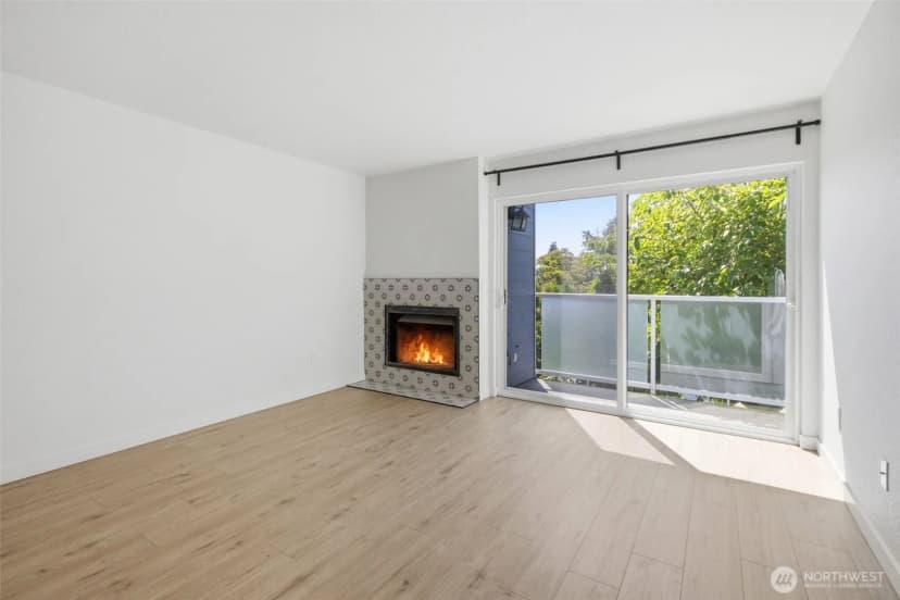 Property photo for 8800 20th Avenue Ne #b202, Seattle photo 7