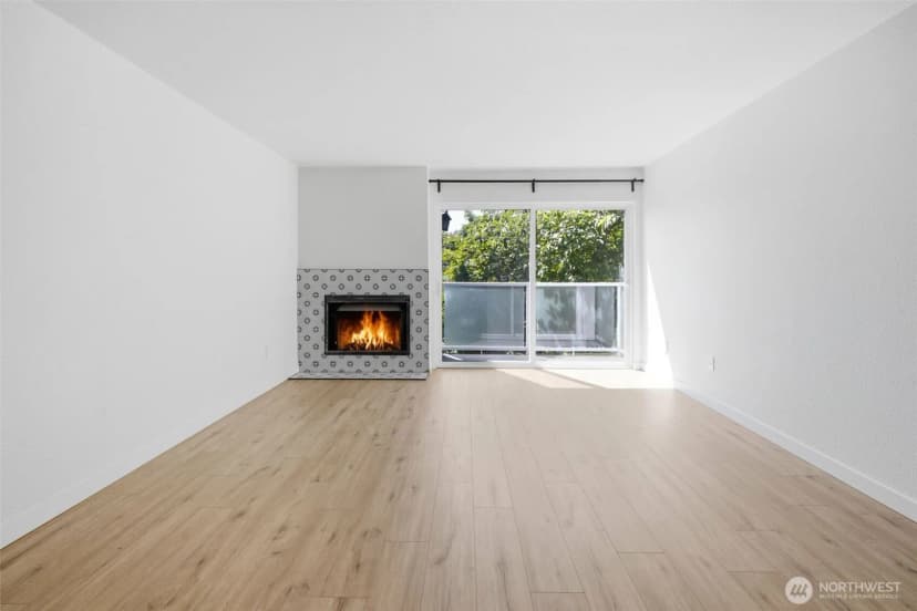 Property photo for 8800 20th Avenue Ne #b202, Seattle photo 6