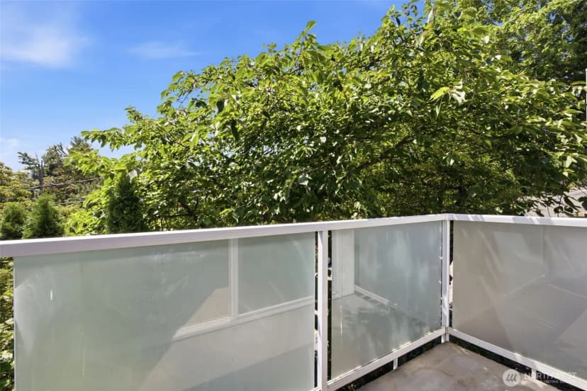Property photo for 8800 20th Avenue Ne #b202, Seattle photo 9